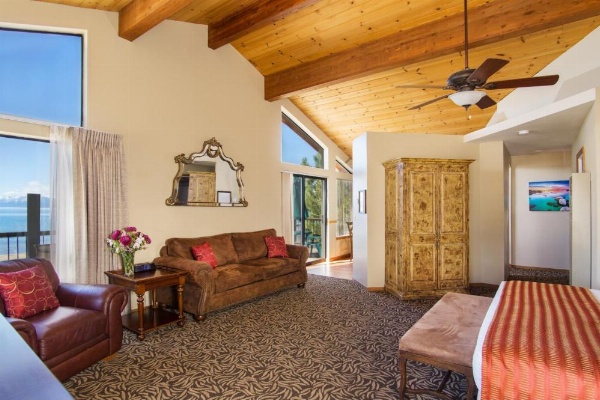 Mourelatos Lakeshore Resort image 11