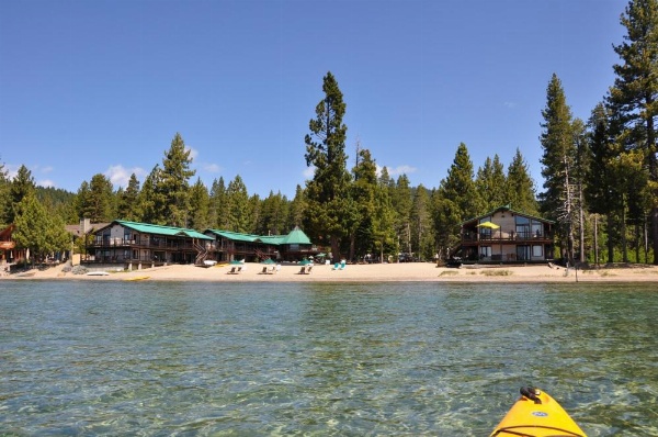 Mourelatos Lakeshore Resort image 13