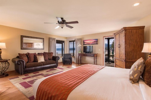 Mourelatos Lakeshore Resort image 23